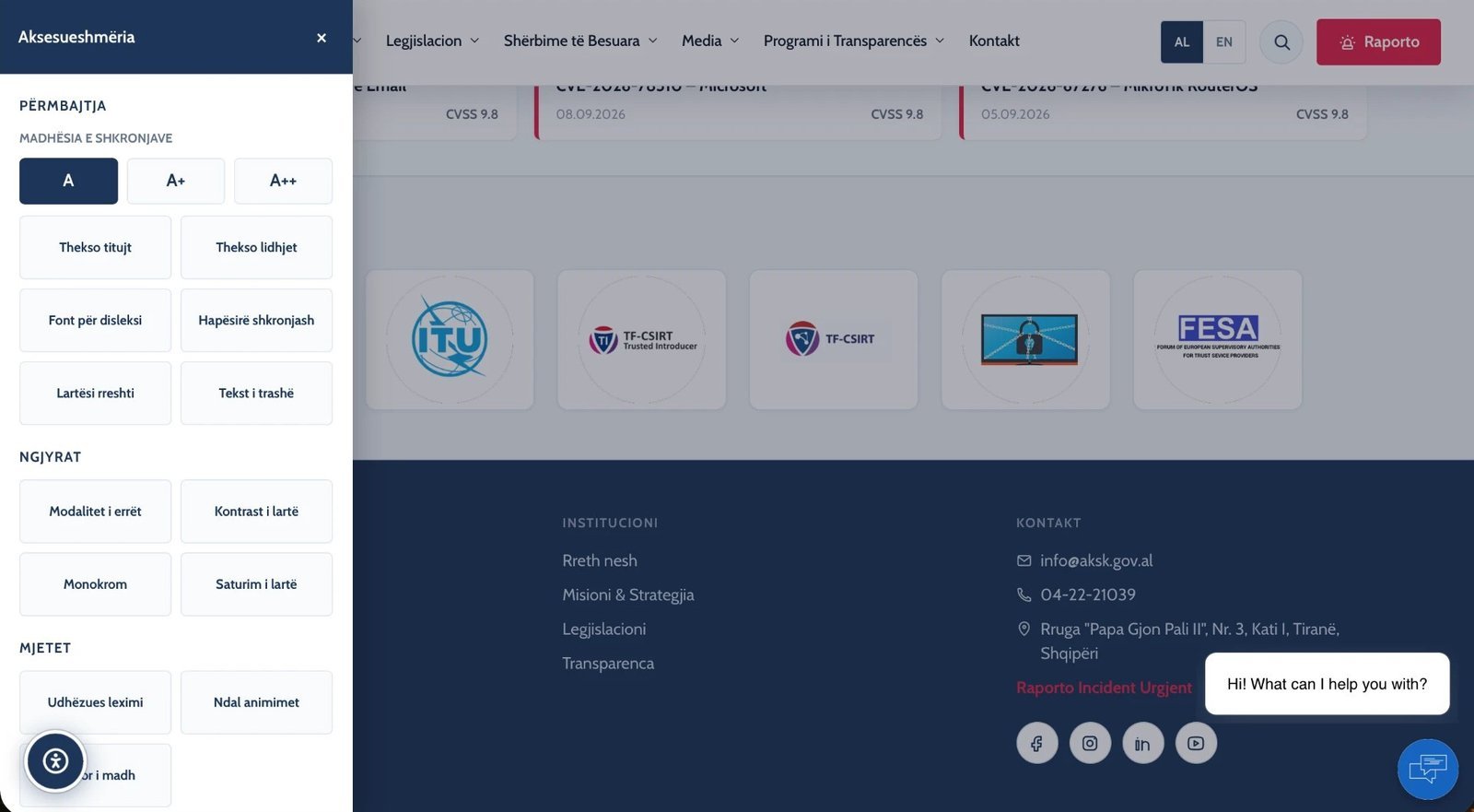 The Paneli i Aksesueshmërisë open on aksk.gov.al, showing text size, content, colour and tool controls